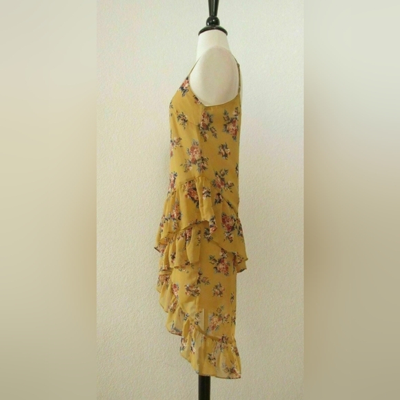 Floral Yellow Ruffle Dress - Picture 2 of 3